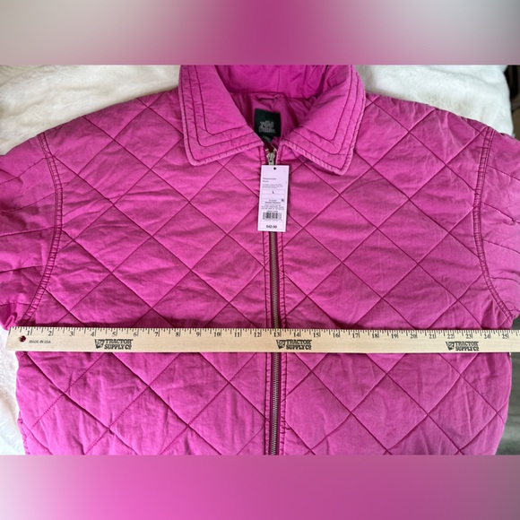 NWT Wild Fable Pink Bomber Size Large Quilted Full Zip - Picture 12 of 14